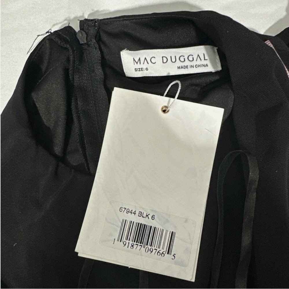 NWT $398 Mac Duggal Long Sleeve‎ Puff Shoulder Cut Out Gown Black [ SZ 6 ] #Q449 - Picture 16 of 16